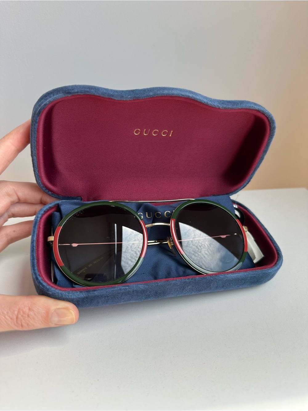 Gucci Round Metal Frame Sunglasses with Green and Red Trim - Picture 2 of 7